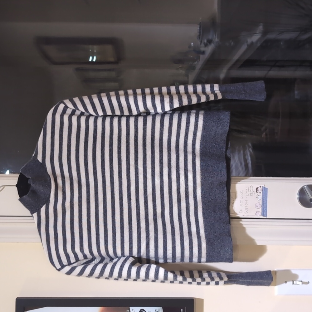 Everlane stripped cropped cashmere